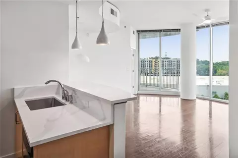 361 17th St NW #922, Atlanta, GA 30363