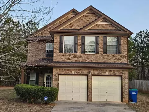 6608 Saint Jude Dr, Fairburn, GA 30213