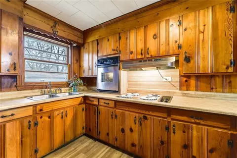 900 E May St, Calhoun, GA 30701 photo 12