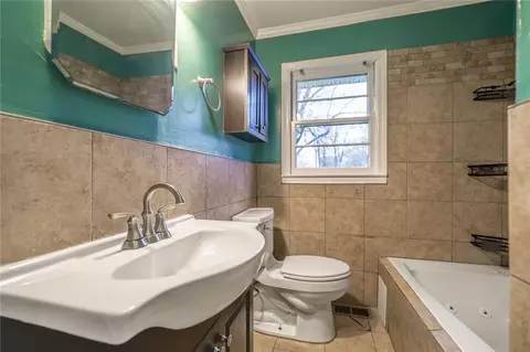 900 E May St, Calhoun, GA 30701 photo 17