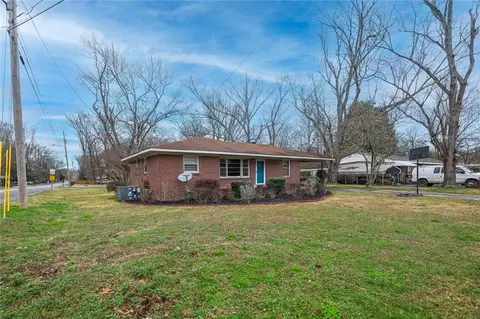 900 E May St, Calhoun, GA 30701 photo 22