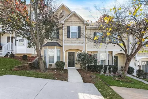 102 Timber Ridge Dr, Cartersville, GA 30121