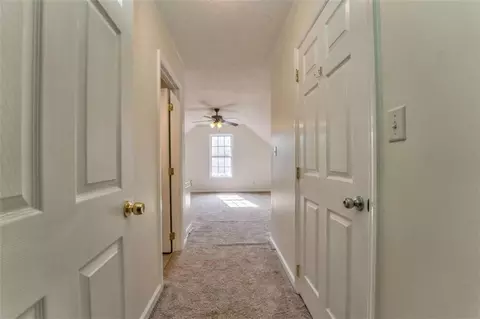Entry Way - 31 Heather Cir, Cave Spring, GA 30124 photo 5 of 5
