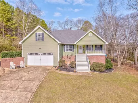 31 Heather Cir, Cave Spring, GA 30124