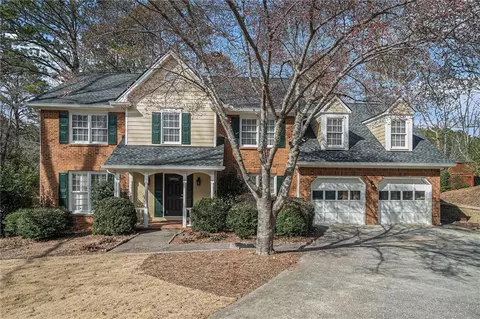 4323 Lake Chimney Ct NE, Roswell, GA 30075
