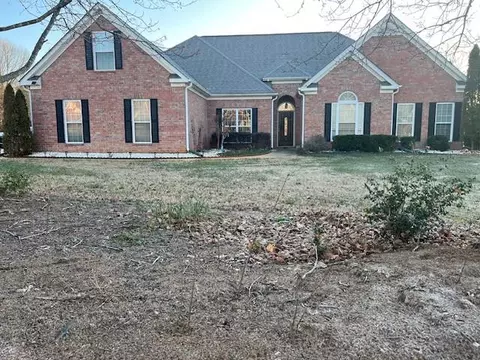 1507 Smithfield Dr, Mcdonough, GA 30252