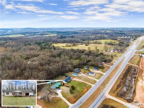 3356 Athens Hwy, Gainesville, GA 30507