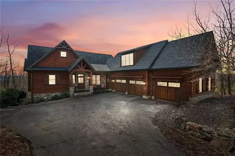 811 Skyline Dr, Big Canoe, GA 30143