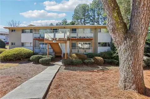 3048 Briarcliff Rd NE #2, Atlanta, GA 30329