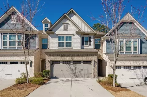 6248 Lanier Harbor Lndg, Buford, GA 30518