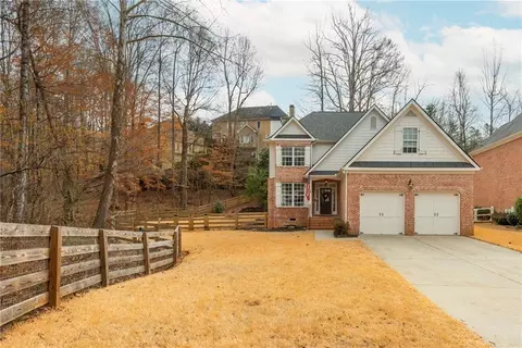 6220 Crofton Dr, Alpharetta, GA 30005