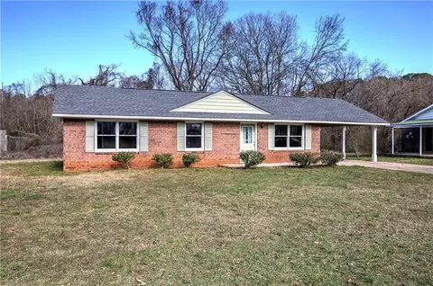 19 Jenny Ln, Cartersville, GA 30120