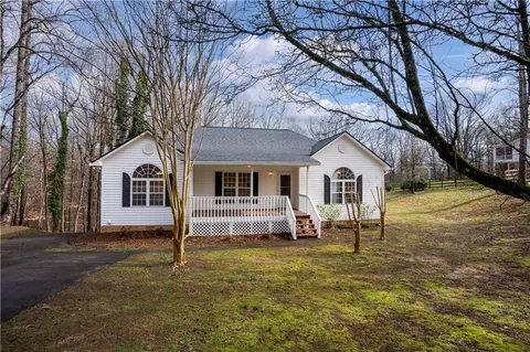 1091 Antioch Campground Rd, Gainesville, GA 30506