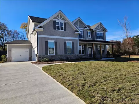 6725 Jumping Trout Dr #LOT 26, Dawsonville, GA 30534