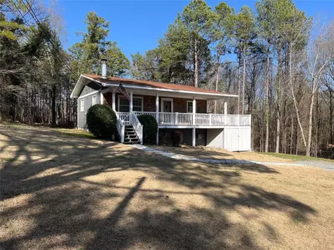 1389 Pleasant Valley Rd, Silver Creek, GA 30173
