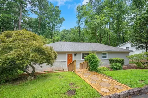 615 Spruce Dr, Pine Lake, GA 30072