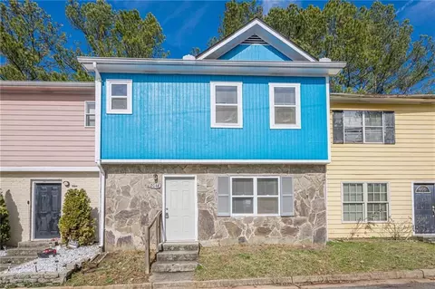 2044 Lenoa Ln, Austell, GA 30106