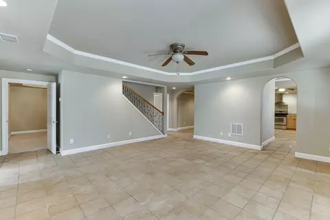 Living - 3835 Greenside Ct, Dacula, GA 30019 photo 10 of 10
