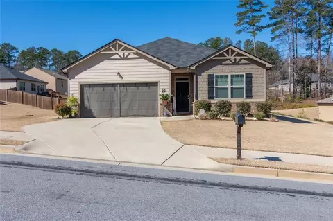 8125 Berrywood Ct SE, Covington, GA 30014