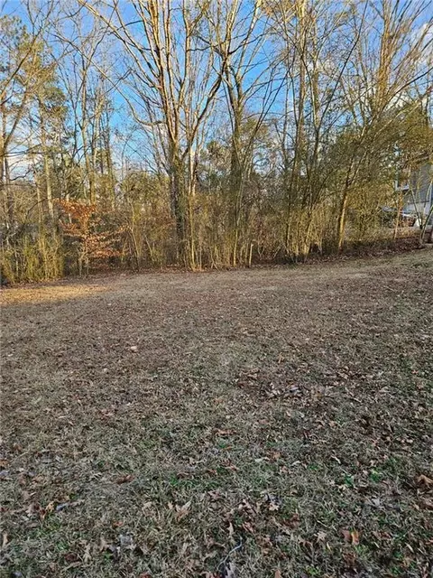 8808 Willow Creek Ct, Douglasville, GA 30135