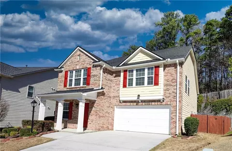 2682 Meadow Trace Dr, Grayson, GA 30017
