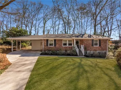 2919 Mount Olive Dr, Decatur, GA 30033