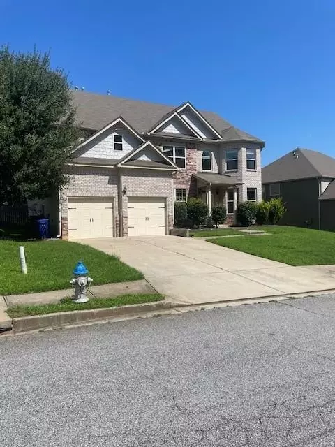 5253 Rosewood Pl, Fairburn, GA 30213