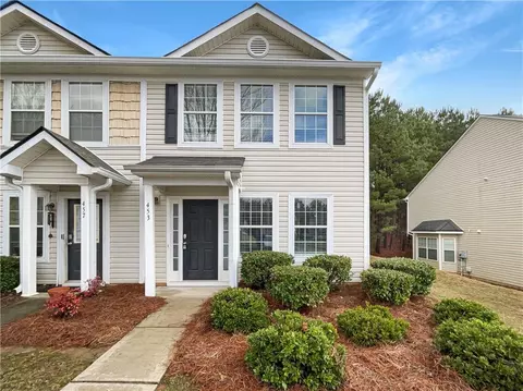 453 Inkberry Dr, Atlanta, GA 30349