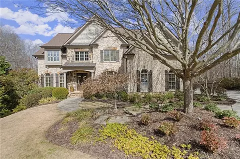 14125 Triple Crown Dr, Alpharetta, GA 30004