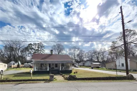 131 Clyde Dr, Cedartown, GA 30125