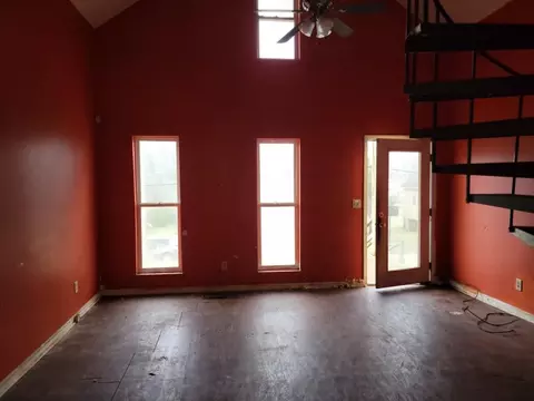 4 Louise St, Lagrange, GA 30241 photo 3
