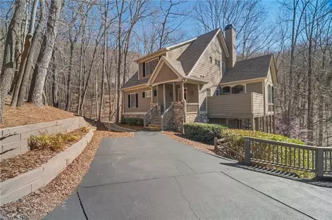 2074 Valley View Dr, Big Canoe, GA 30143