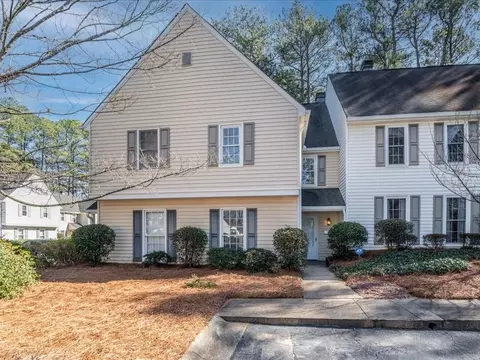 4126 N Gloucester Pl, Atlanta, GA 30341