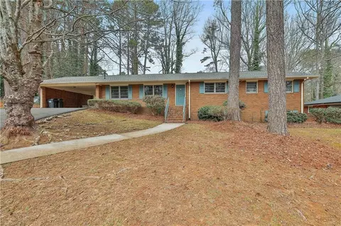 2941 Pine Valley Cir, East Point, GA 30344