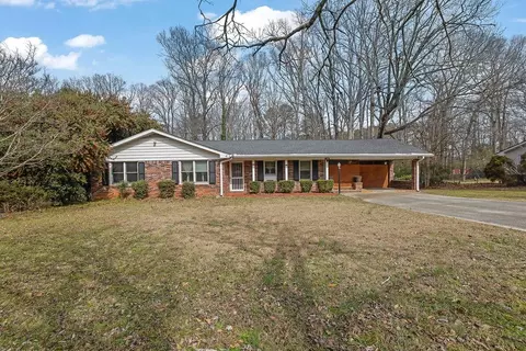241 Lendon Ln, Lawrenceville, GA 30043
