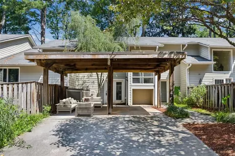 2106 Clairmeade Valley Rd NE, Atlanta, GA 30329