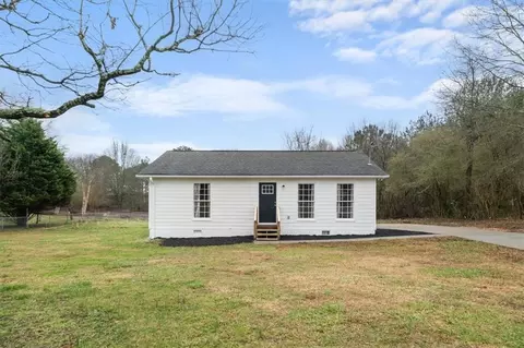 568 Argonne Rd, Winder, GA 30680