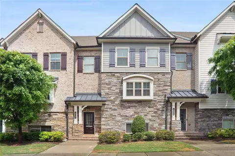 549 Henry Dr, Marietta, GA 30064