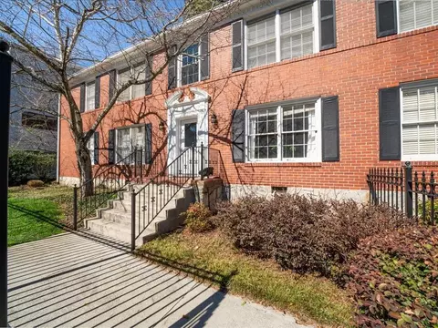 3669 Peachtree Rd NE #2D, Atlanta, GA 30319