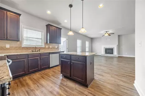 2098 Bridgewater Pass, Hampton, GA 30228 photo 6