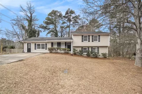 3898 Rosedale Ln, Douglasville, GA 30135