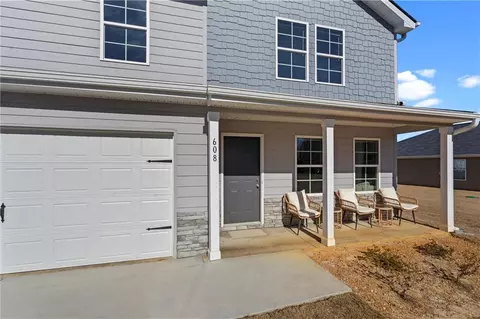 608 Tudor St, Euharlee, GA 30145