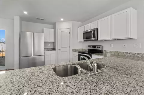 608 Tudor St, Euharlee, GA 30145 photo 6