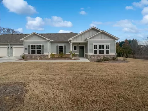 2976 Rambler Dr, Loganville, GA 30052