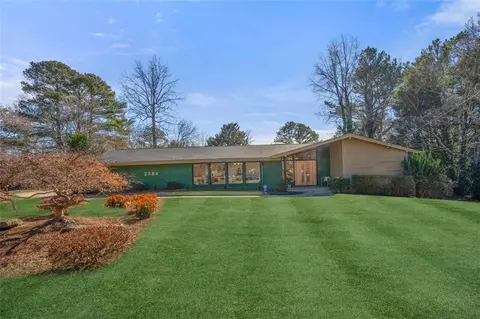 2584 Regency Dr W, Tucker, GA 30084