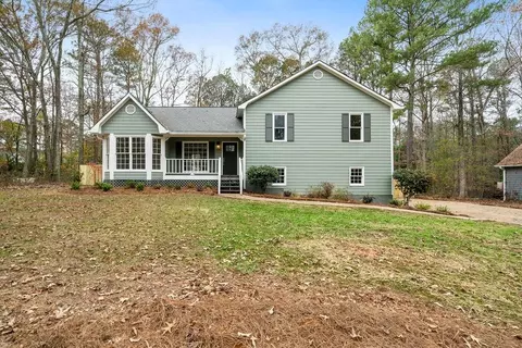 412 Ladora Dr, Dallas, GA 30157