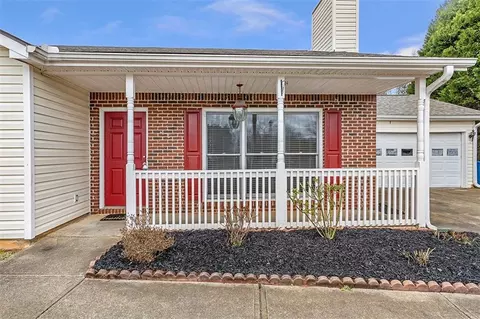 2685 Archer Way, Dacula, GA 30019 photo 2