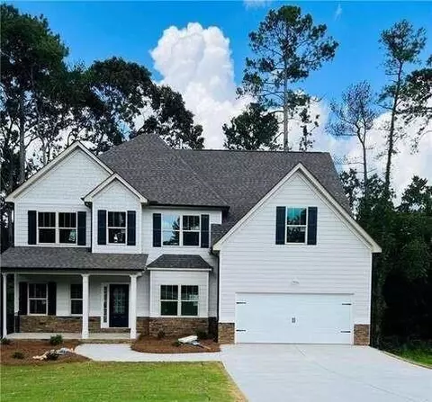 5975 Crowley Dr, Douglasville, GA 30135