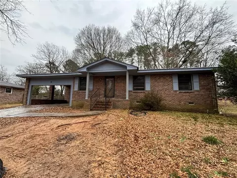3450 Estes Dr, Atlanta, GA 30349