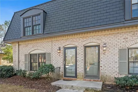 1 Chaumont Sq NW, Atlanta, GA 30327